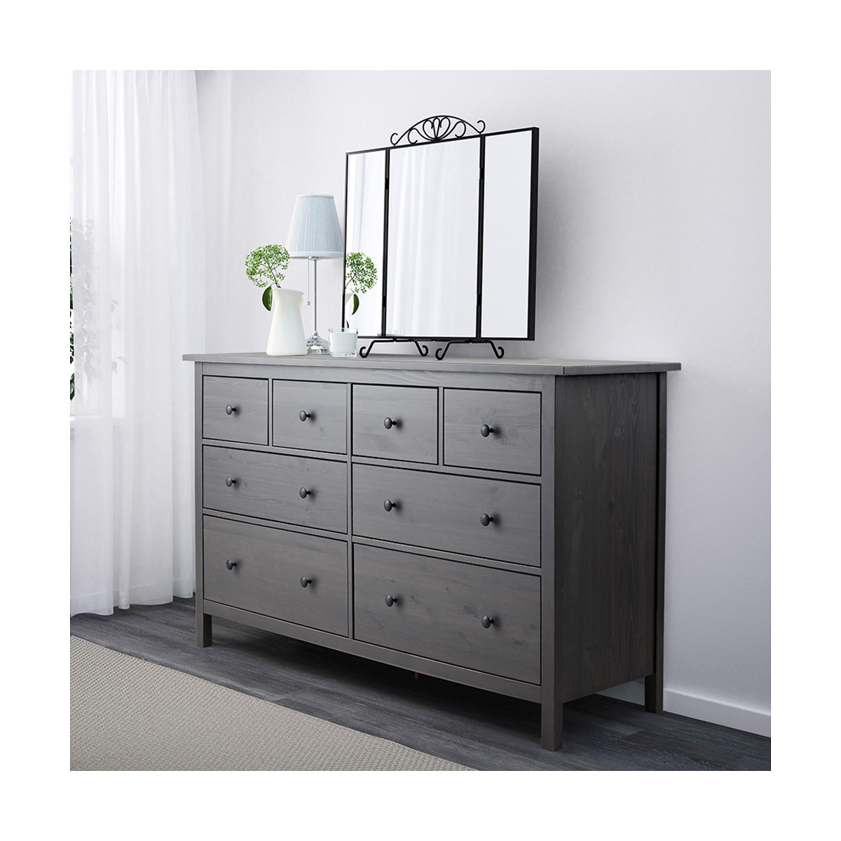 HEMNES 8-drawer dresser